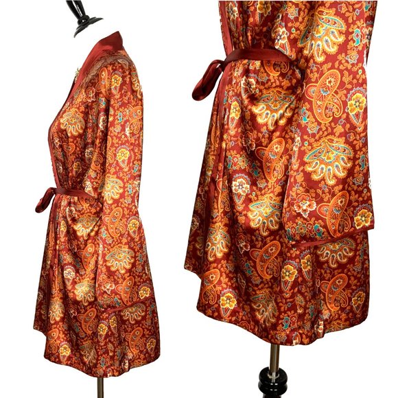 Vintage Cacique Lingerie Satin Polyester Paisley Print Robe Sz M - Picture 8 of 16